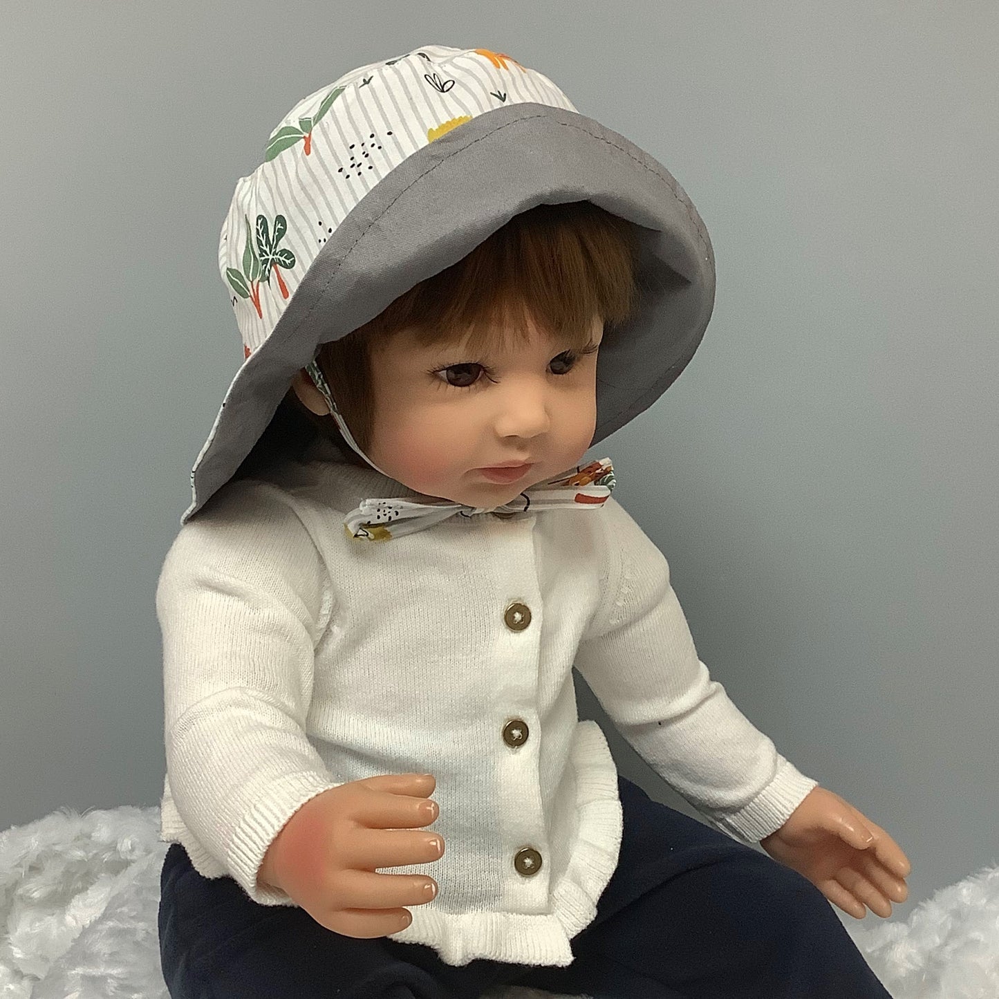 Reversible summer hat