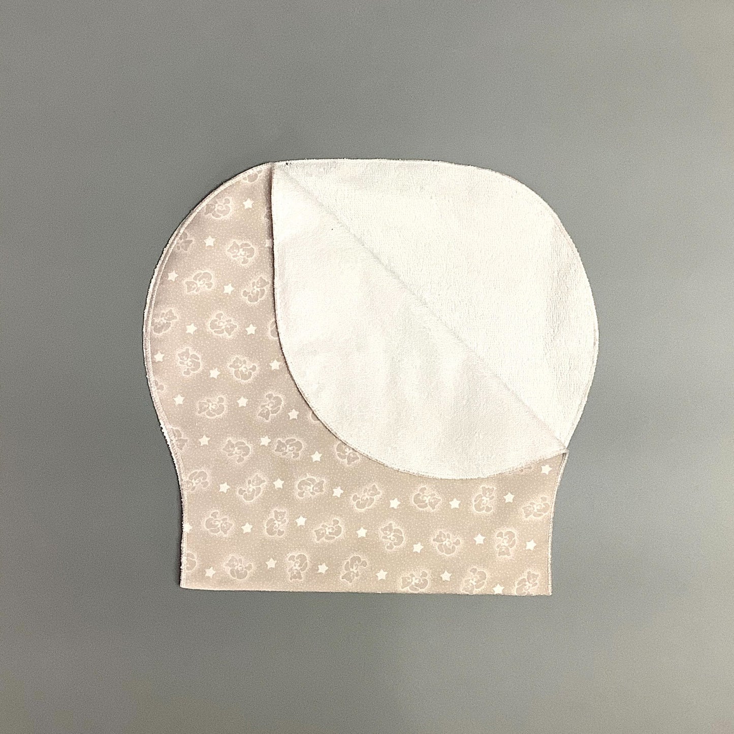 Bear shoulder bib