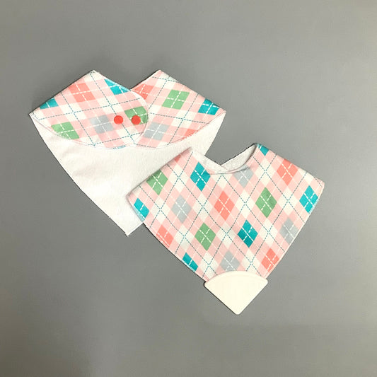 Pink diamond teething bib