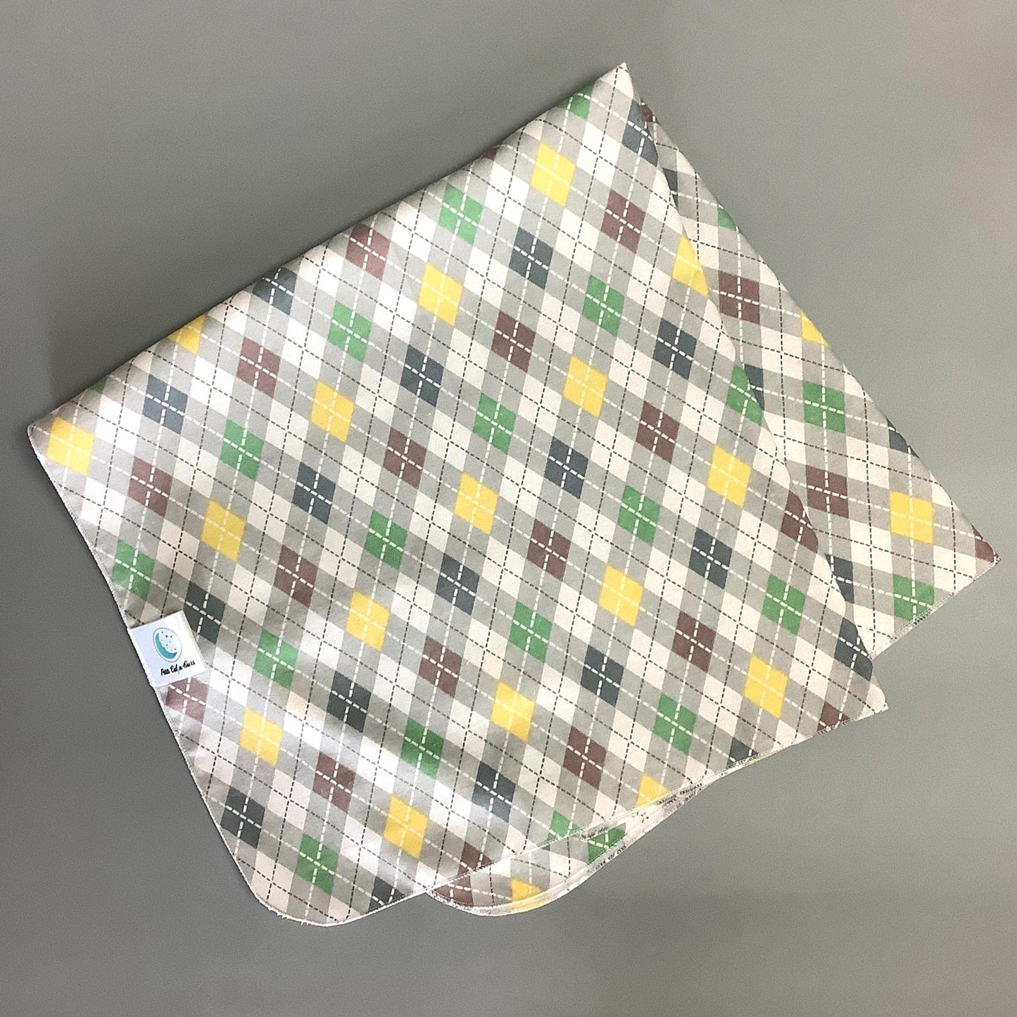Produit idéal pour endormir vos petits trésors! Doudou en flannel 100% coton