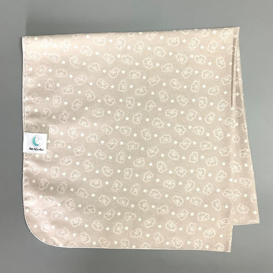 Produit idéal pour endormir vos petits trésors!  Doudou en flannel 100% coton