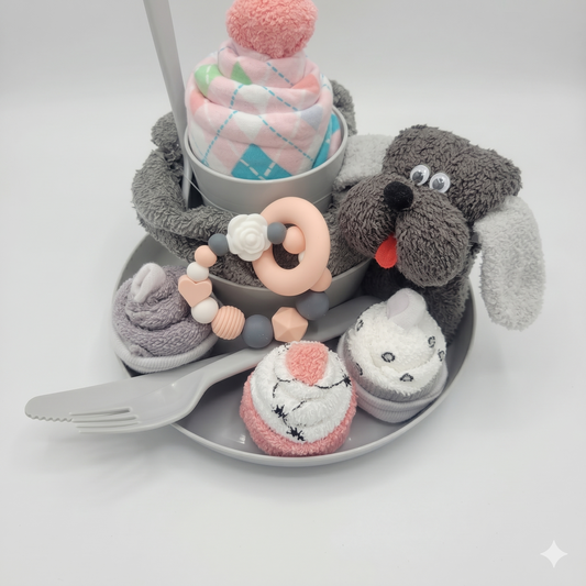 Ensemble cadeau pour Babyshower - Vaisselle et doudou réconfortante