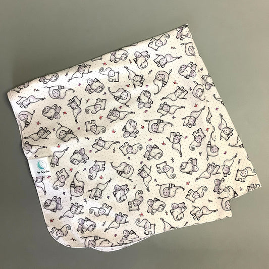 Produit idéal pour endormir vos petits trésors!  Doudou en flannel 100% coton